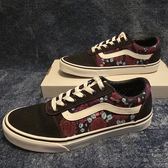 Vans Ward Lace Up Low-top Shoes "Floral Rose". Size US Women's - 9.5 - Picture 2 of 6